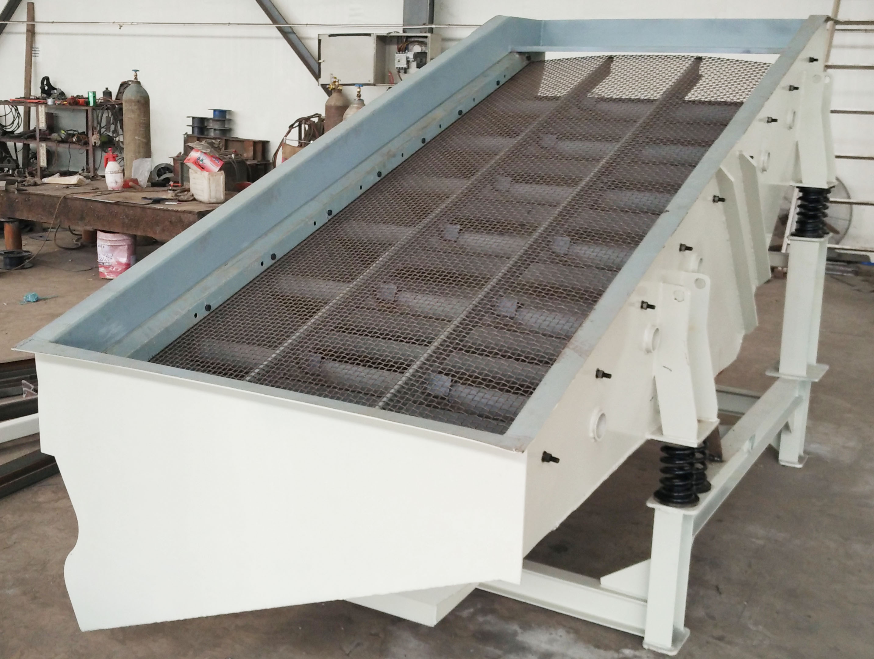 铁框直线妖精视频在线播放